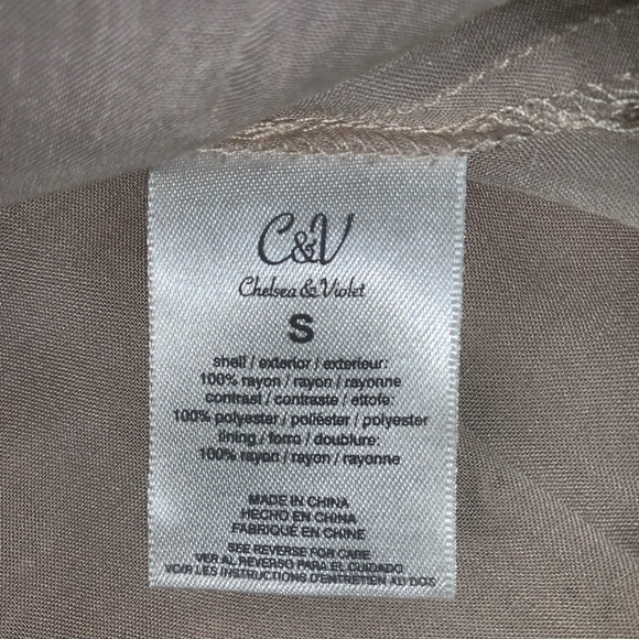 Chelsea and Violet (C&V) swiss dot tunic - Picture 5 of 7